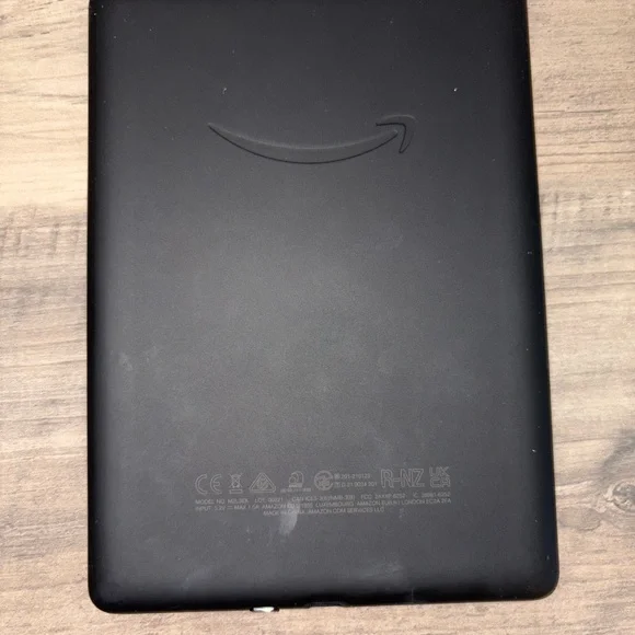 Kindle paperwhite 11th gen - Picture 2 of 6